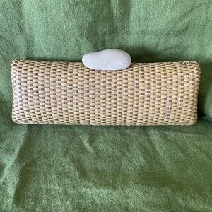 Vintage Wicker Hinged Clutch Purse With White Clasp & Neutral Lining